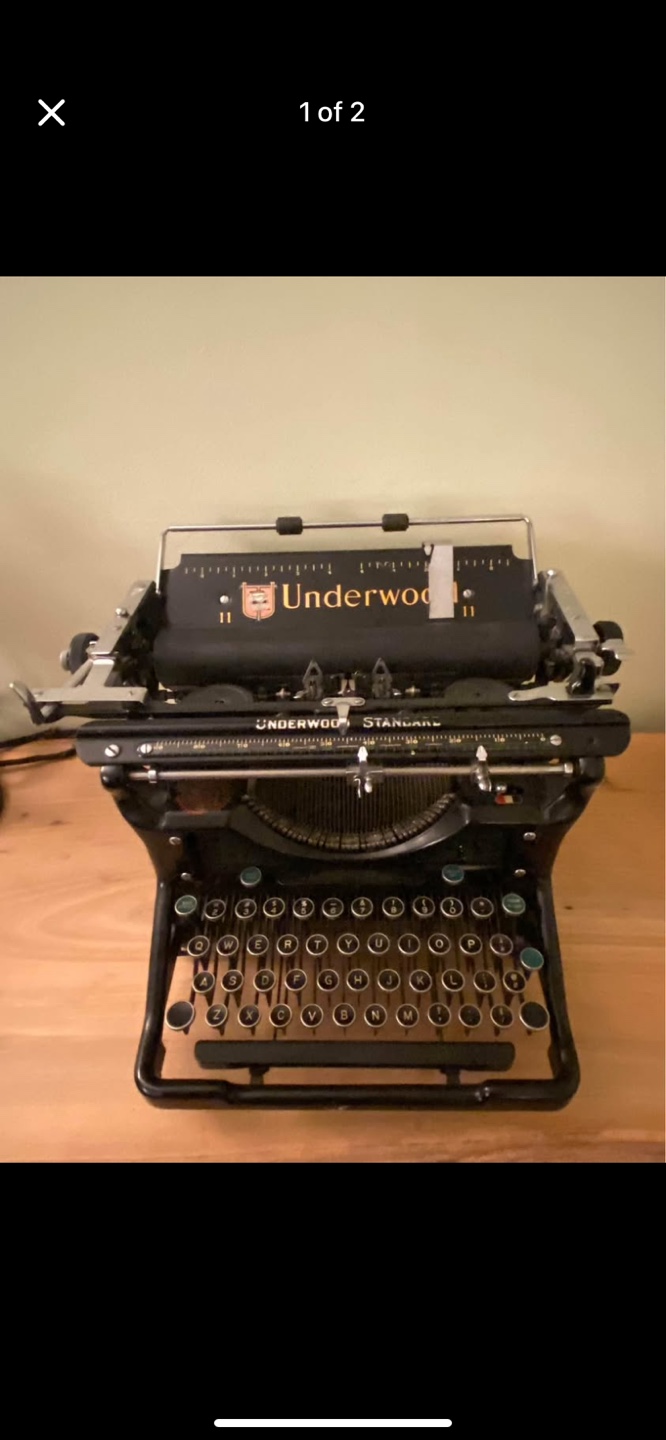 Vintage Underwood Typewriter