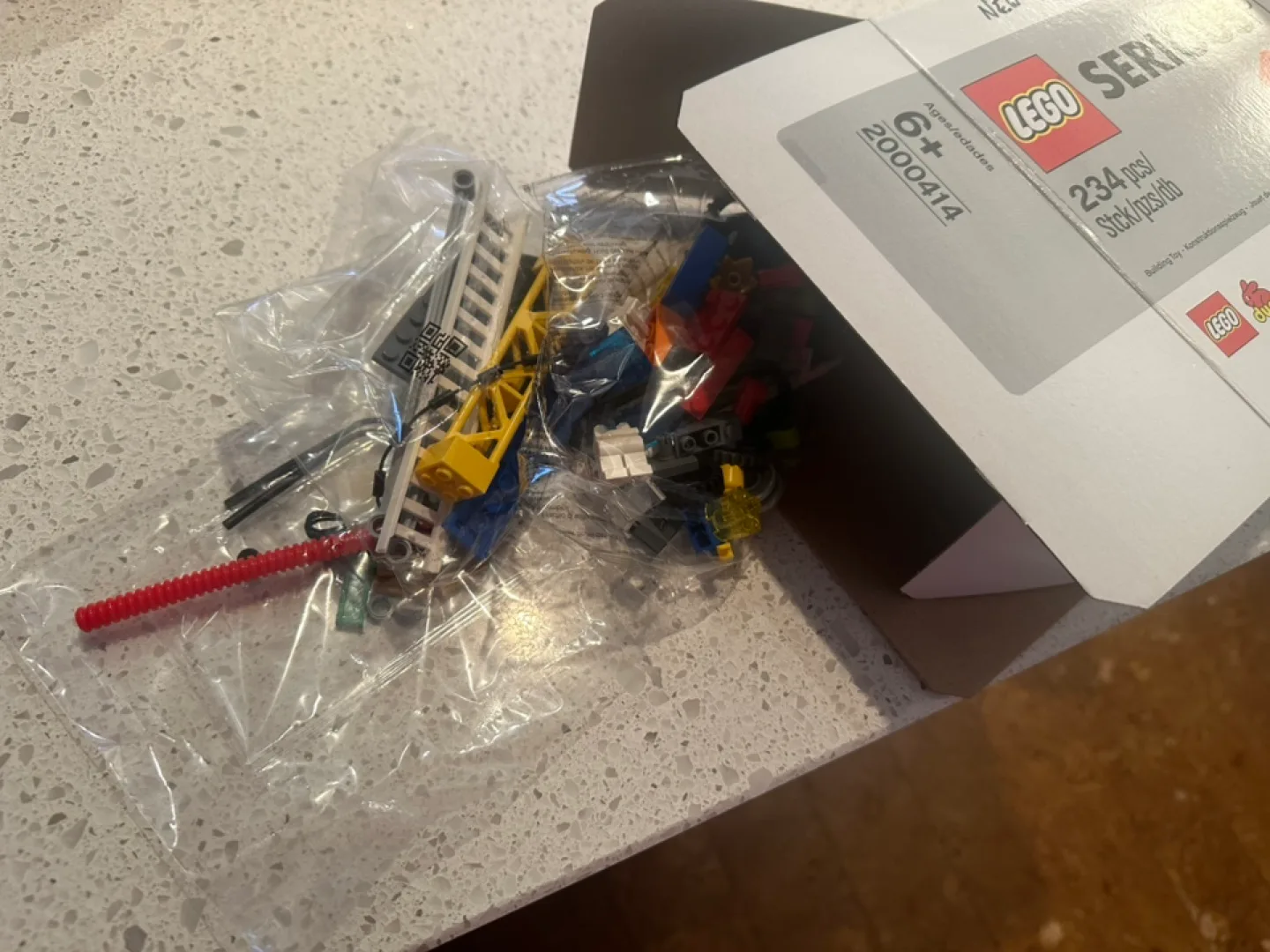 LEGO Serious Play 2000414 - New and Unopened image indicator(3)