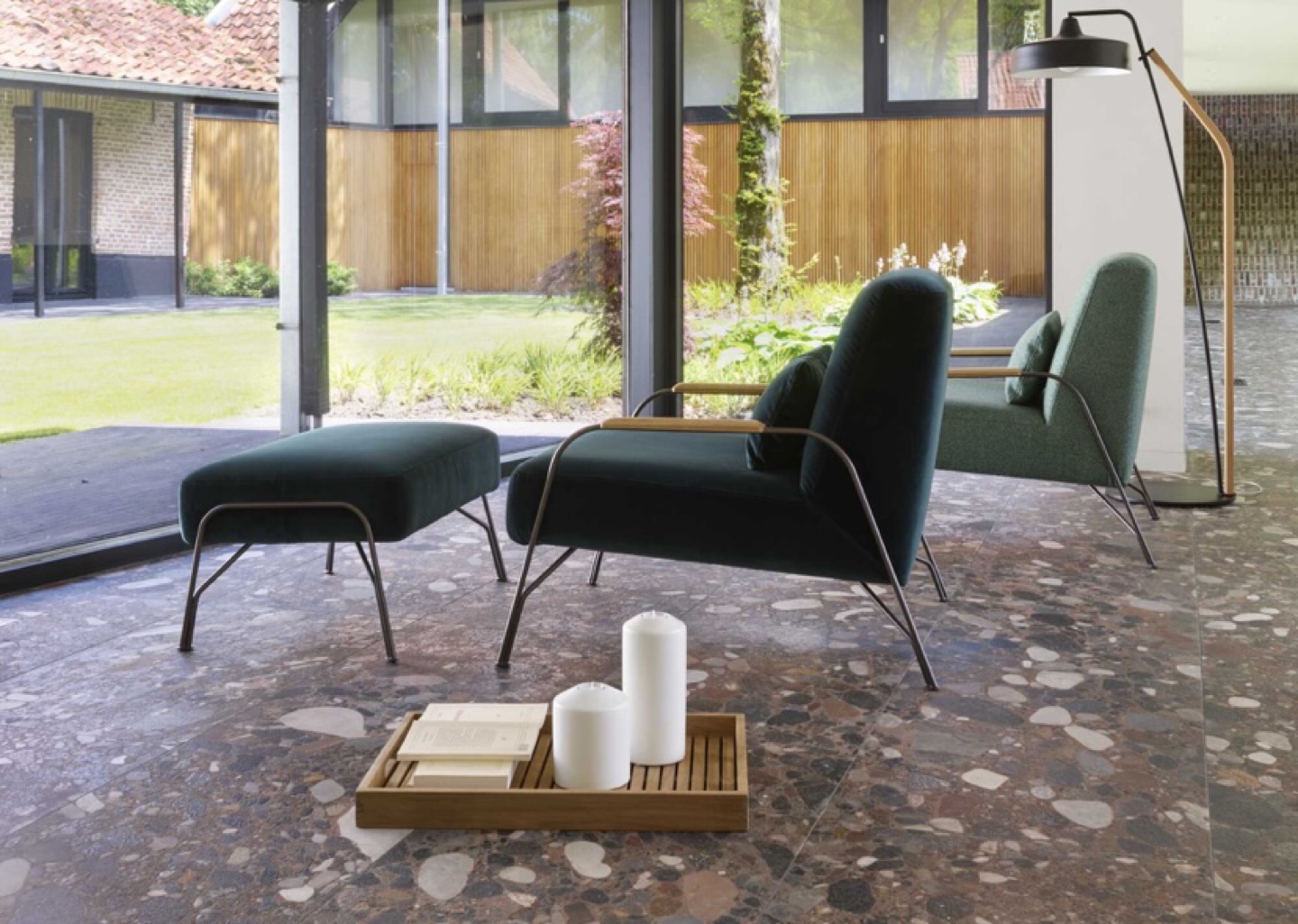 Ligne Roset Humphrey Armchair - Blue Velvet - photo 4