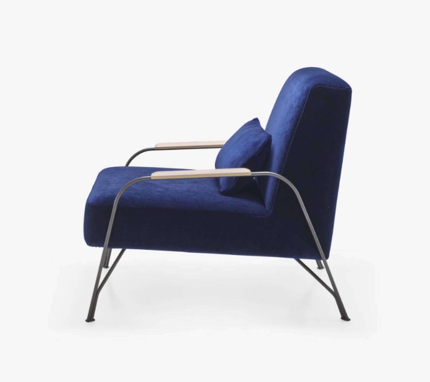 Ligne Roset Humphrey Armchair - Blue Velvet - photo 3