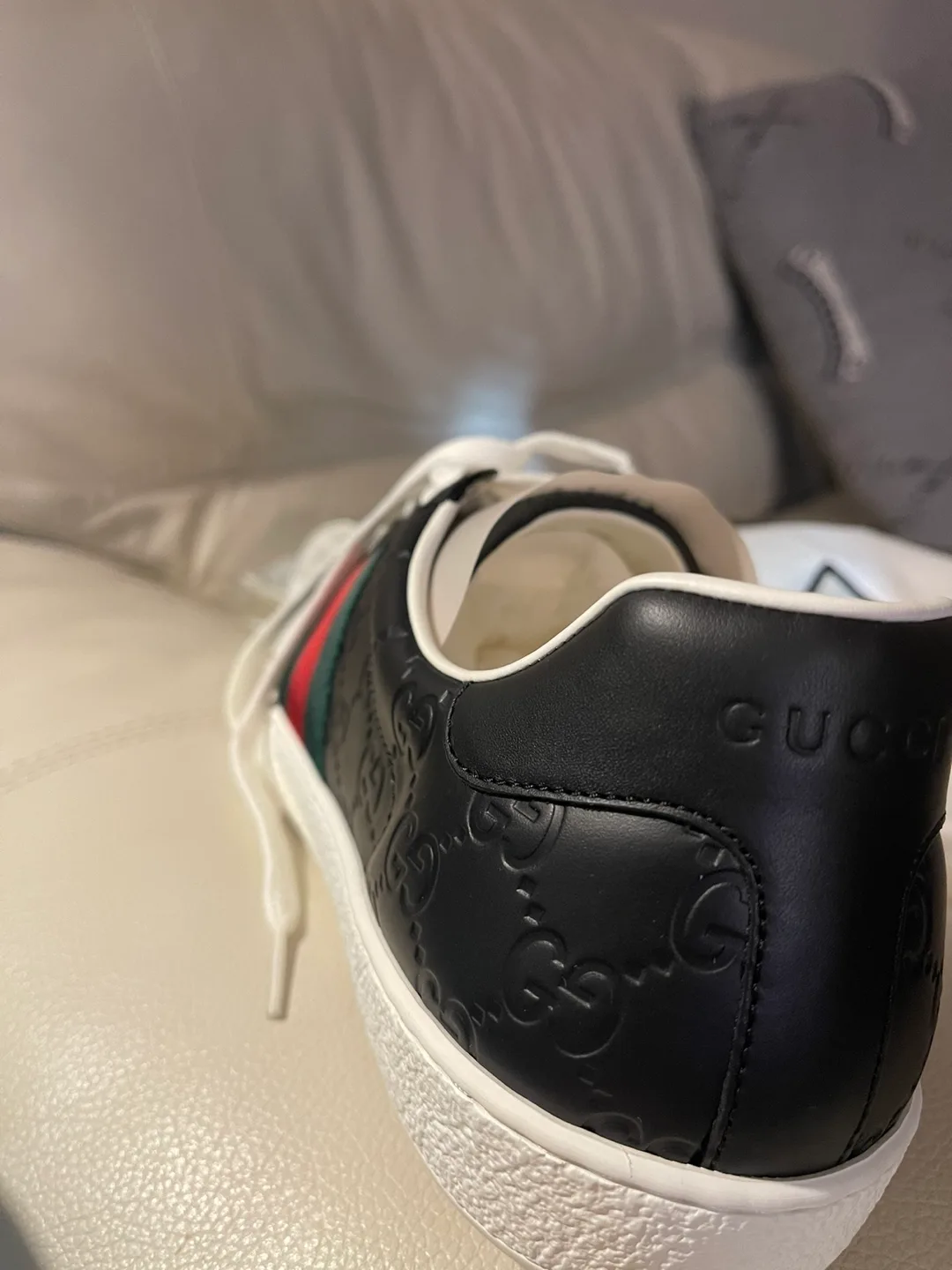Gucci Ace Embroidered Sneakers Leather image indicator(7)