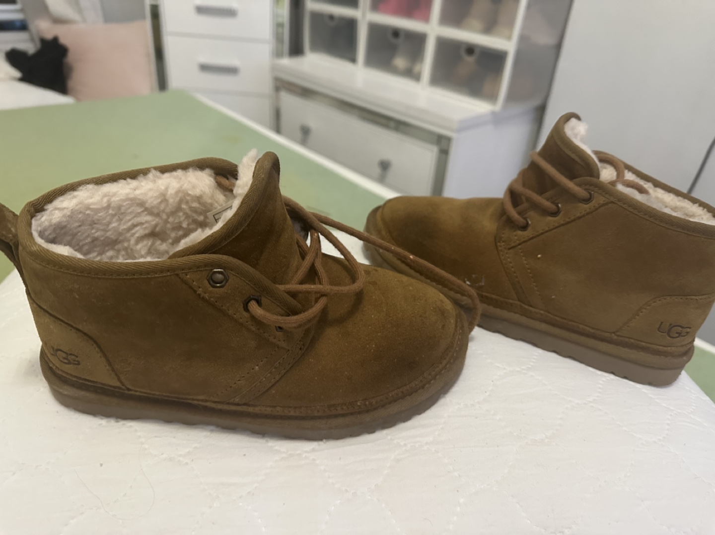 UGG Neumel Chukka Boots Brown Suede.  Size 5