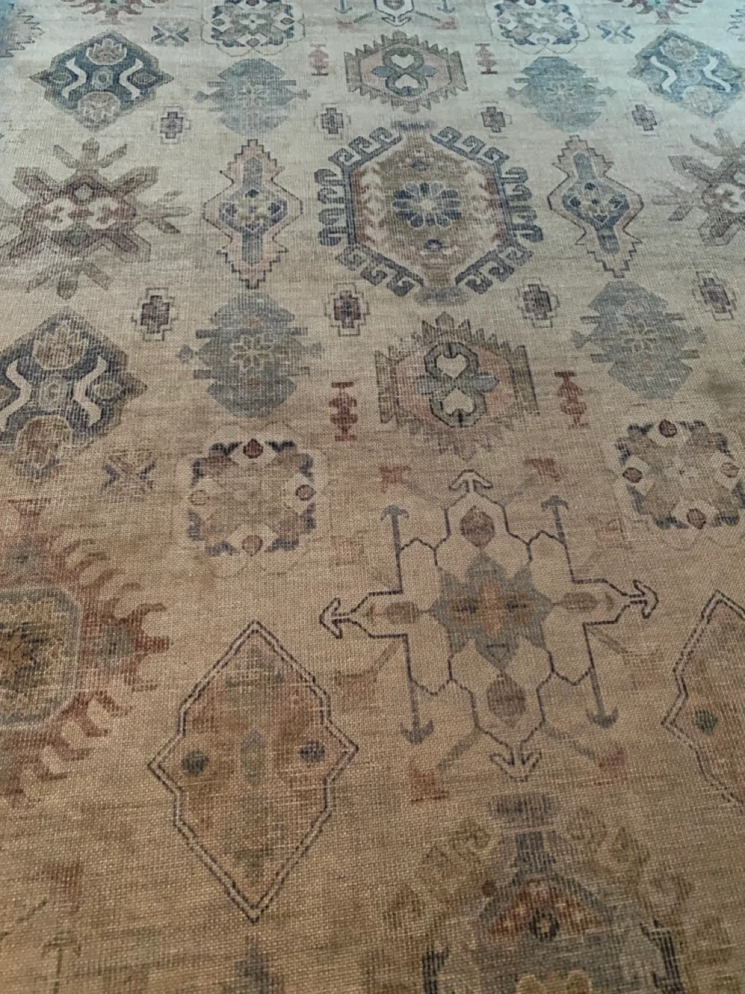 Area Rug, Neutral Tones, Geometric Pattern image indicator(3)