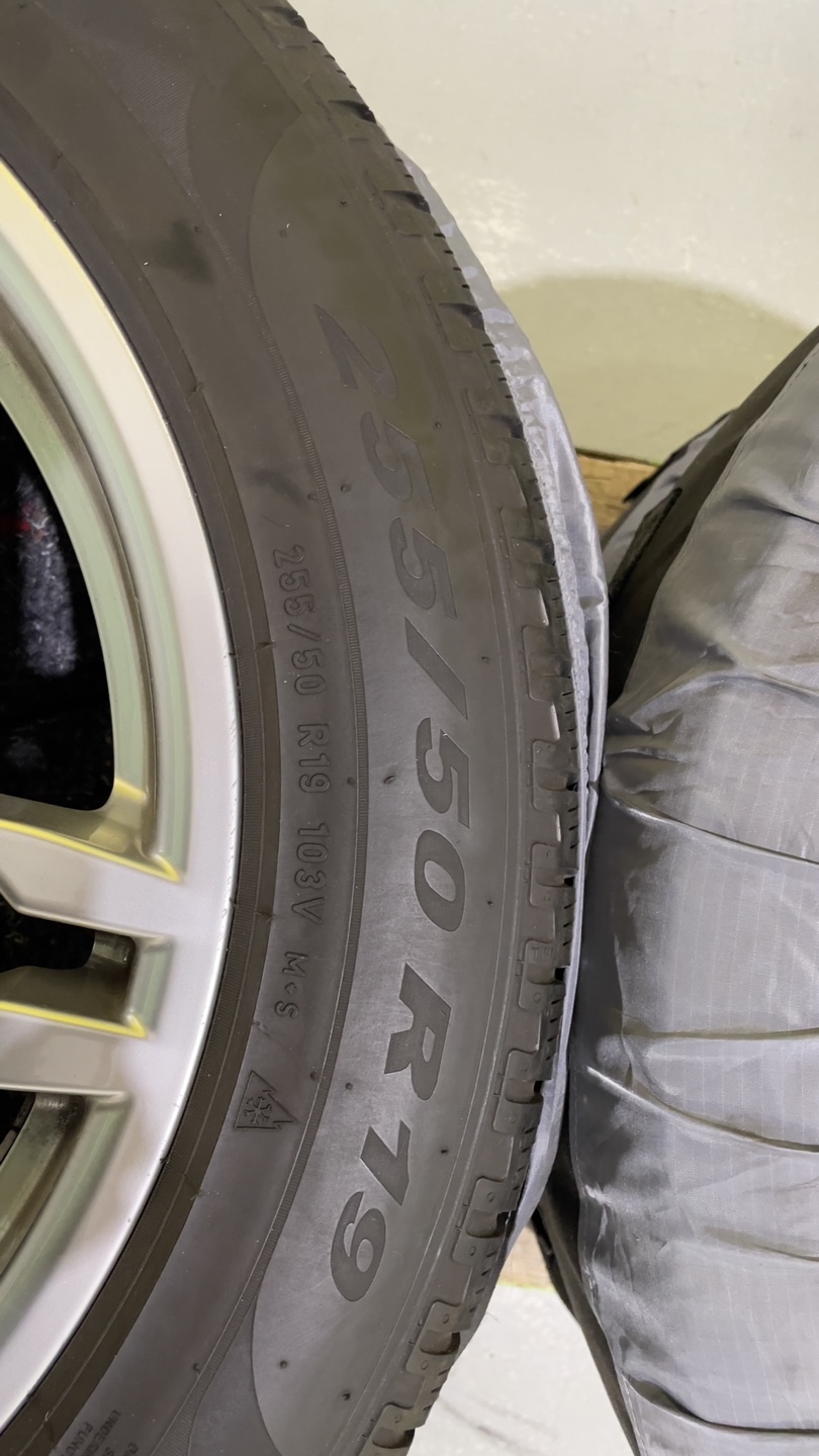 Porsche 19" Wheels for Macan - photo 5