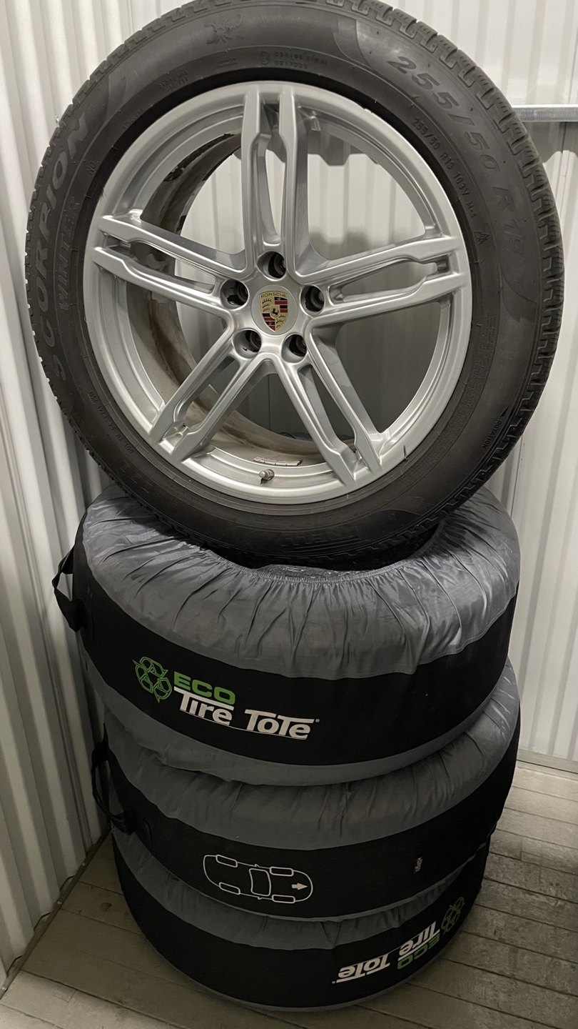 Porsche 19" Wheels for Macan