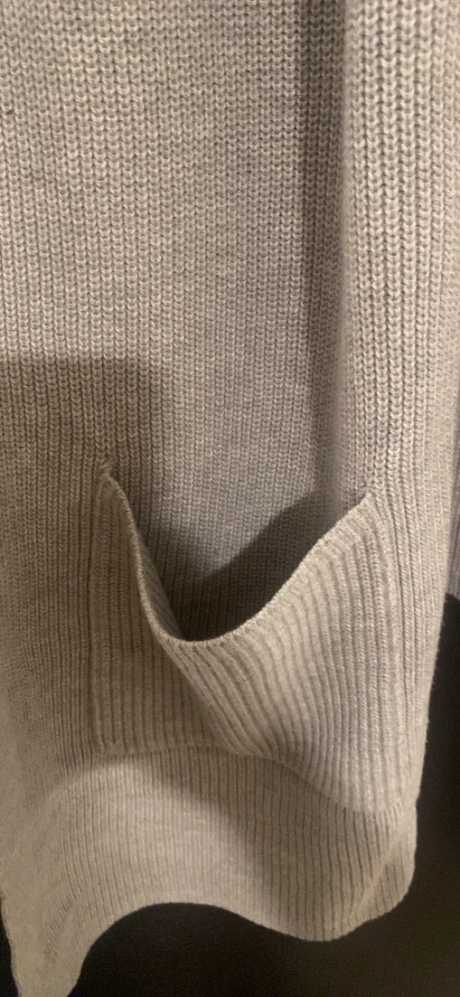 Old Navy Grey Ribbed Cardigan - Size Large image indicator(4)