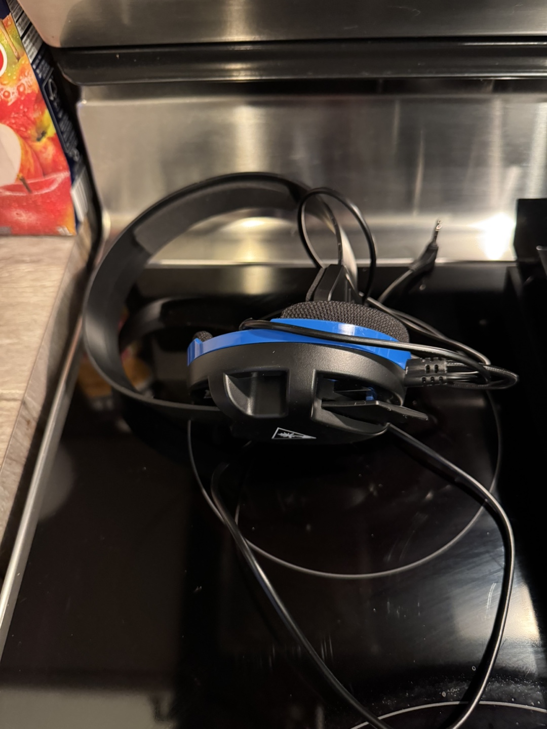 PlayStation 4 bundle - photo 2