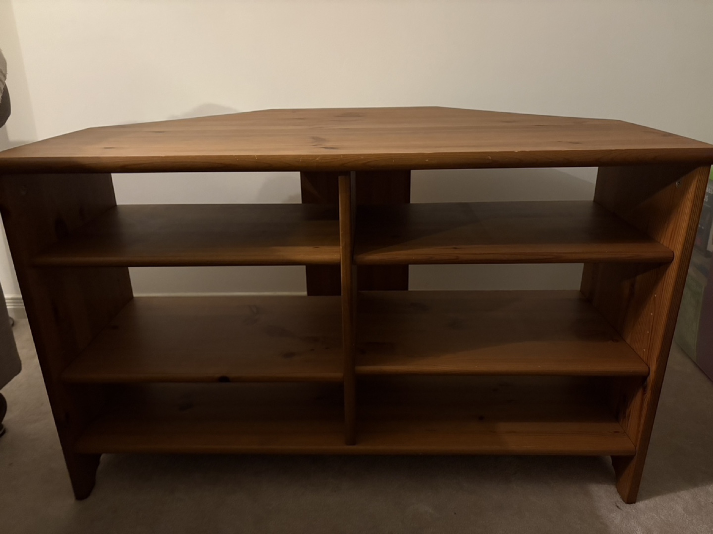 Corner TV Stand