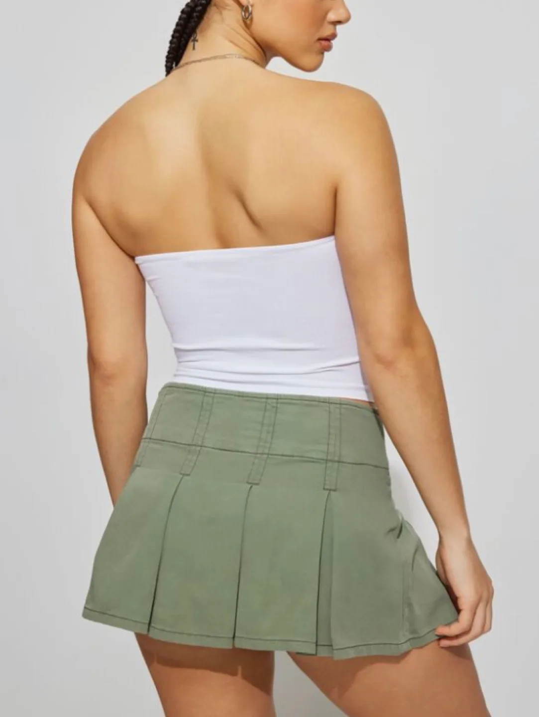 Garage - Olive Green Pleated Mini Skort image indicator(4)