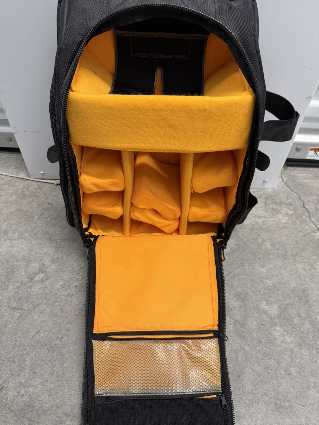 Case Logic SLRC-206 camera and laptop backpack - photo 4