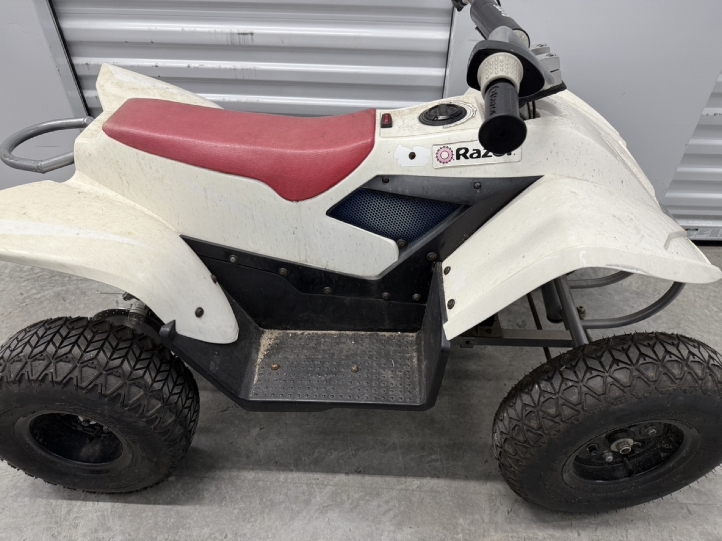 Razor Dirt Quad 500 Electric ATV for Kids - photo 4