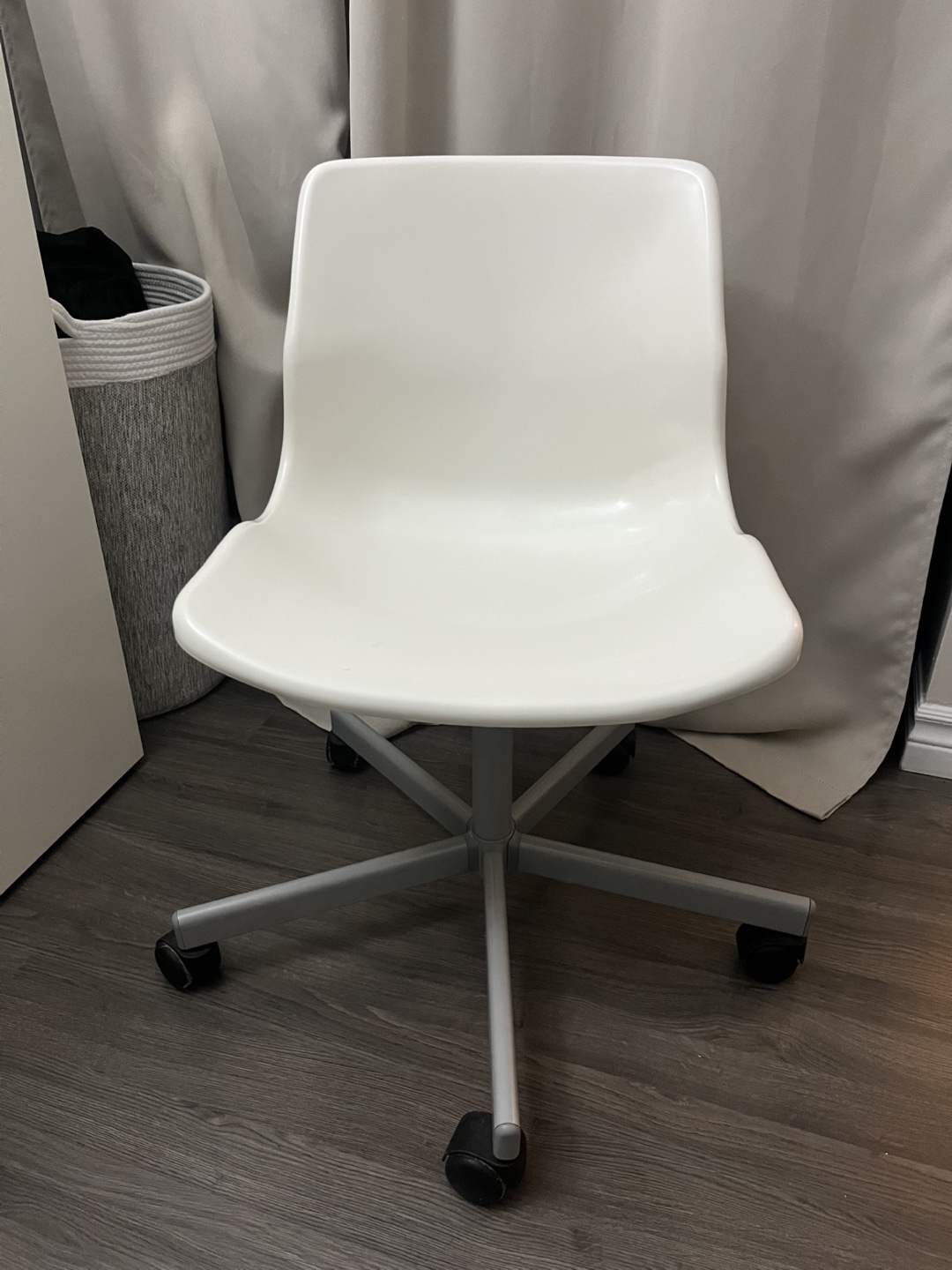 Ikea White Swivel Office Chair