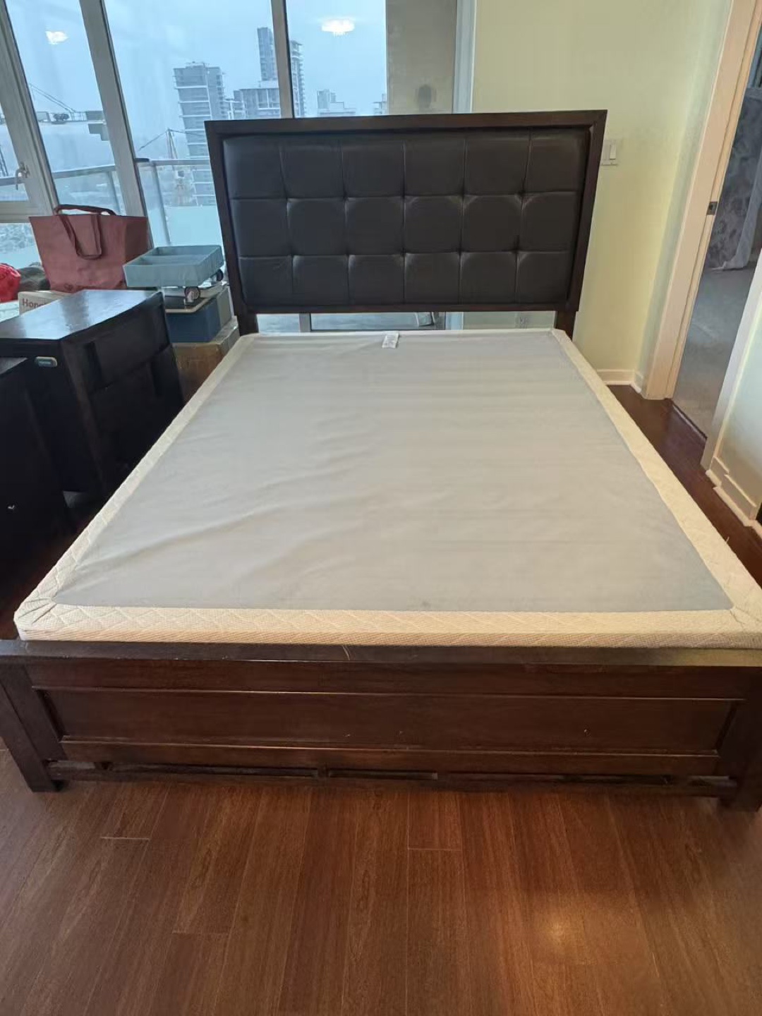 Queen Bed Frame with Headboard - photo 3