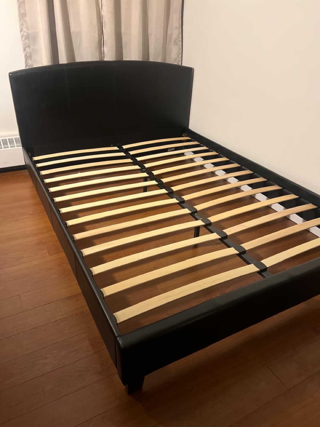 Black Queen Bed