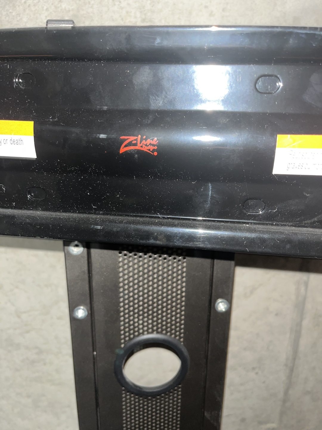 Zline TV mount for flat screen TVs - upto 65 inch TV - photo 2