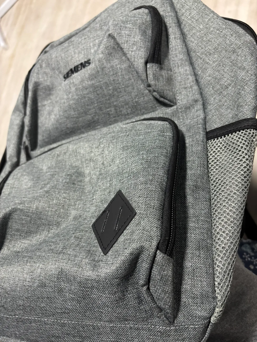 Siemens Grey Backpack image indicator(2)