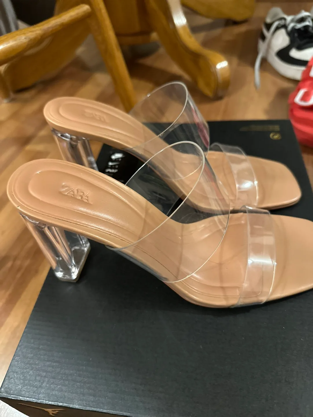Zara Clear Heeled Sandals image indicator(2)