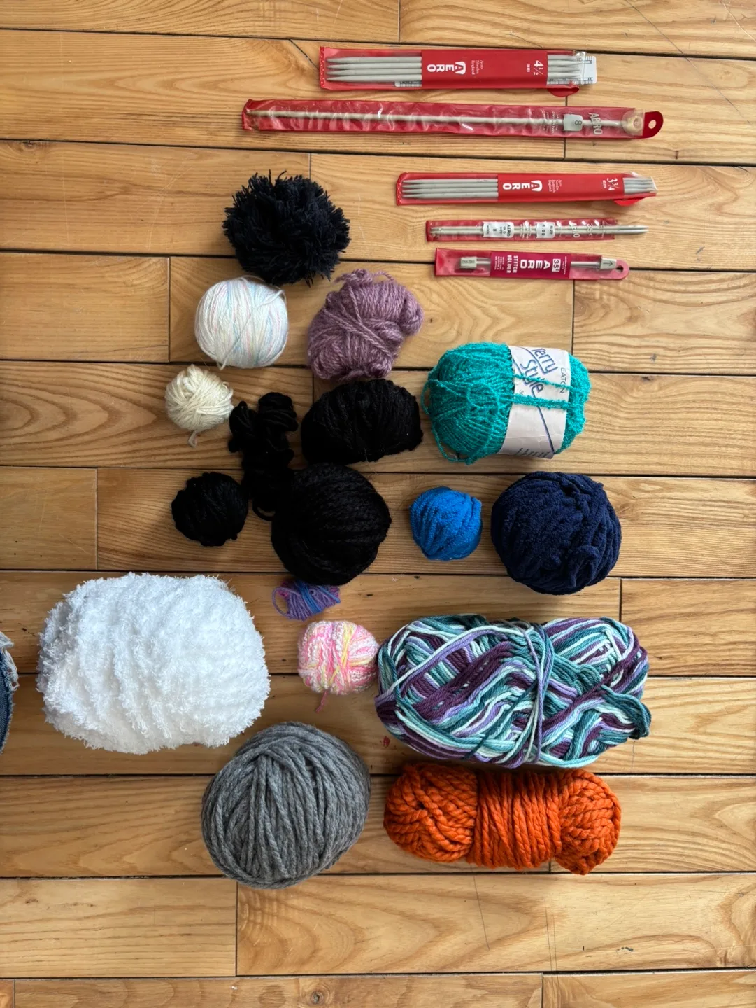 Knitting Yarn and Needles Bundle🧡 thumbnail