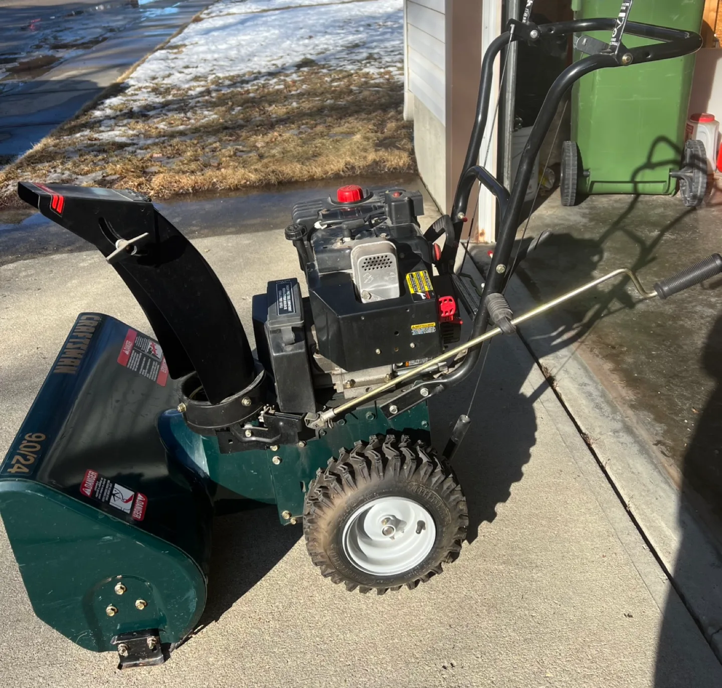 Craftsman 9 HP 24” Snowblower image indicator(10)