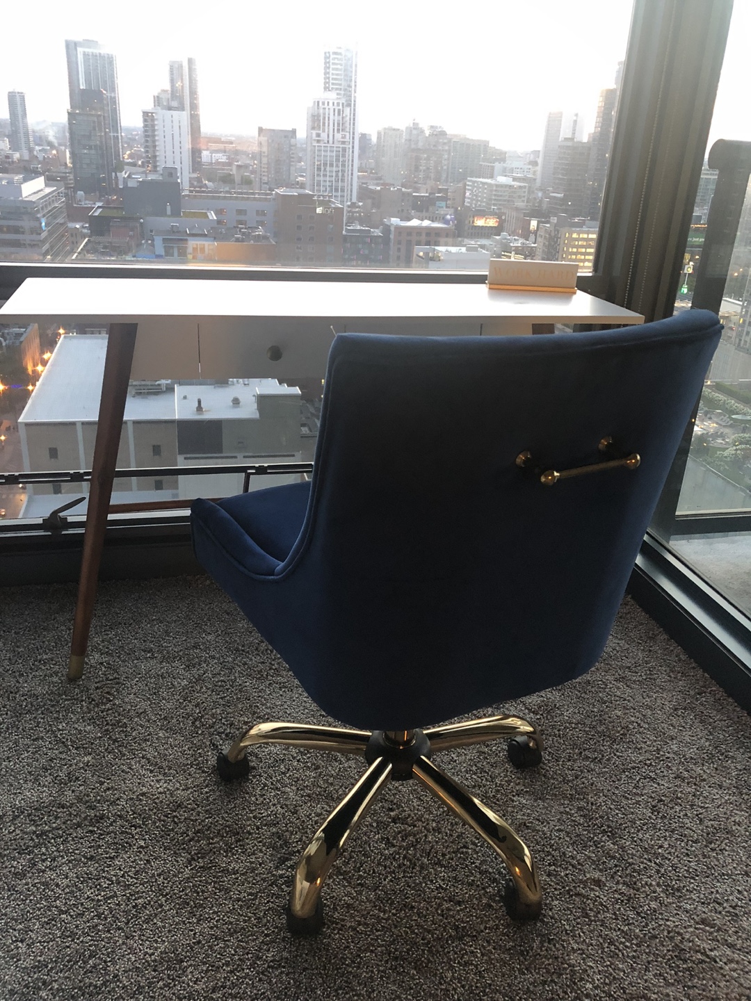 Navy Blue Velvet Office Chair with Gold Base - photo 4
