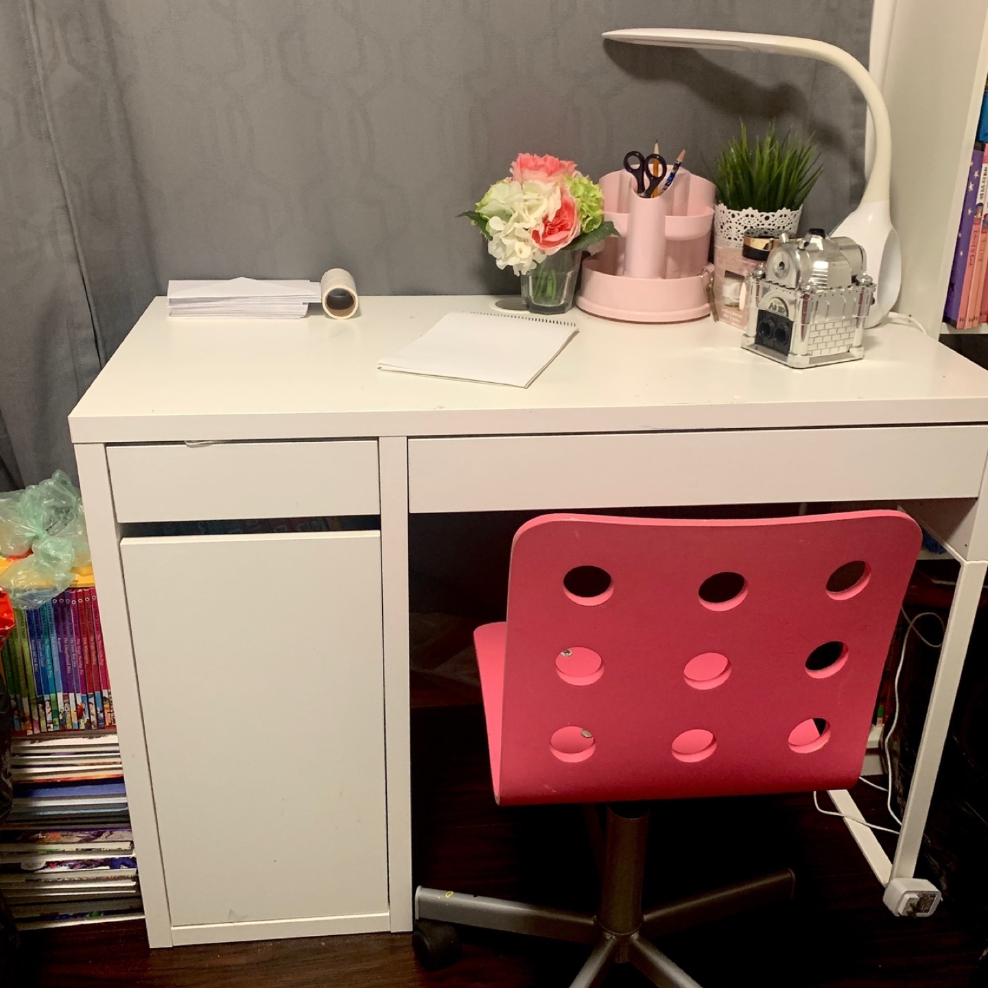 Ikea - White children's desk with pink chair