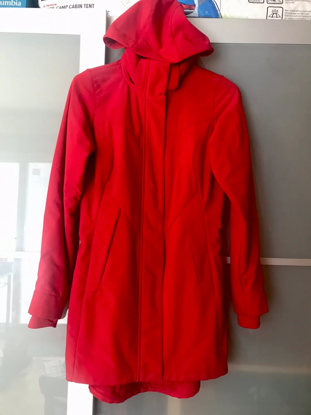 Cloudveil Women's Red Softshell Jacket - Size Small image indicator(3)
