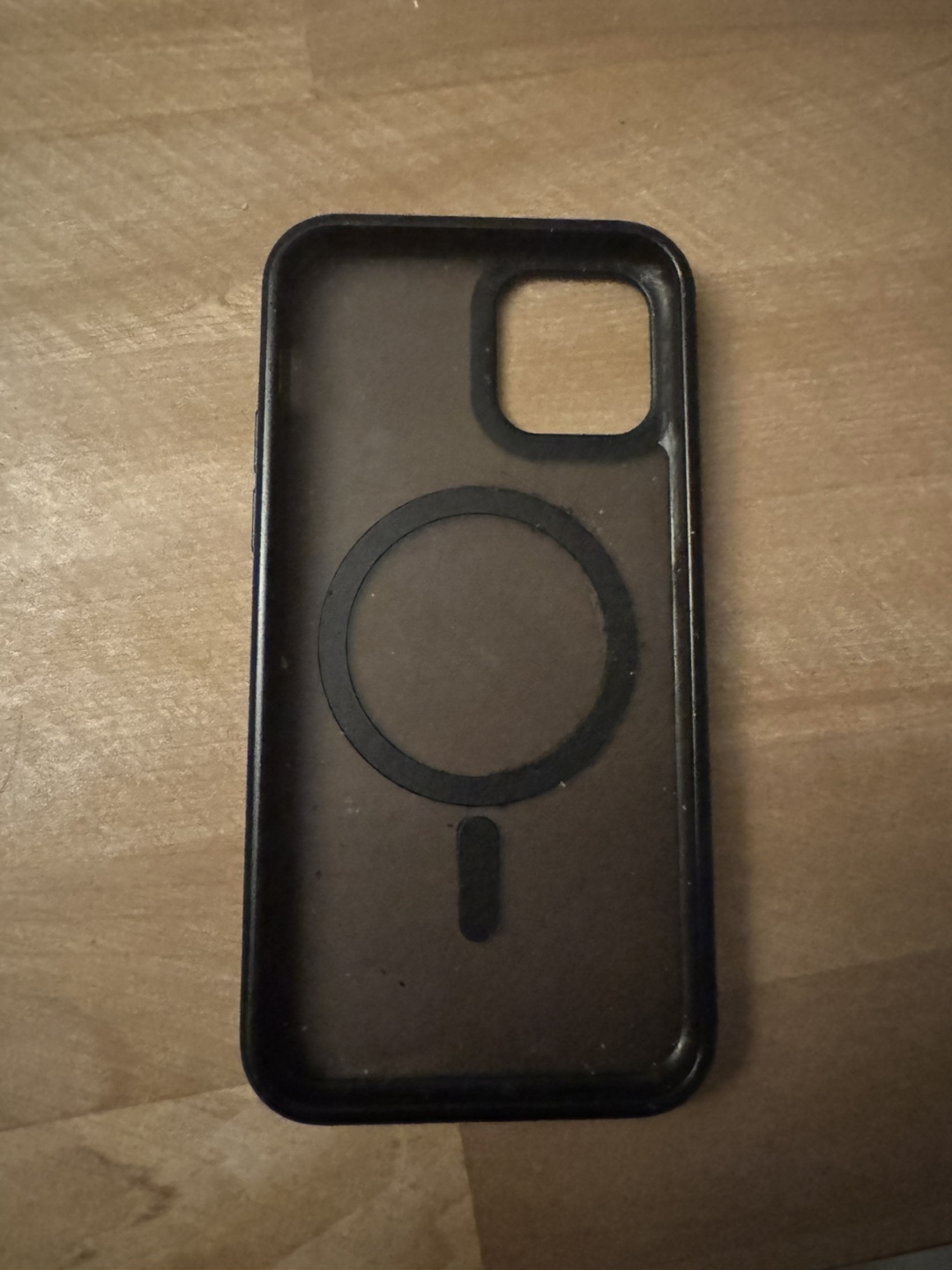 Black IPhone 11 Pro - photo 4