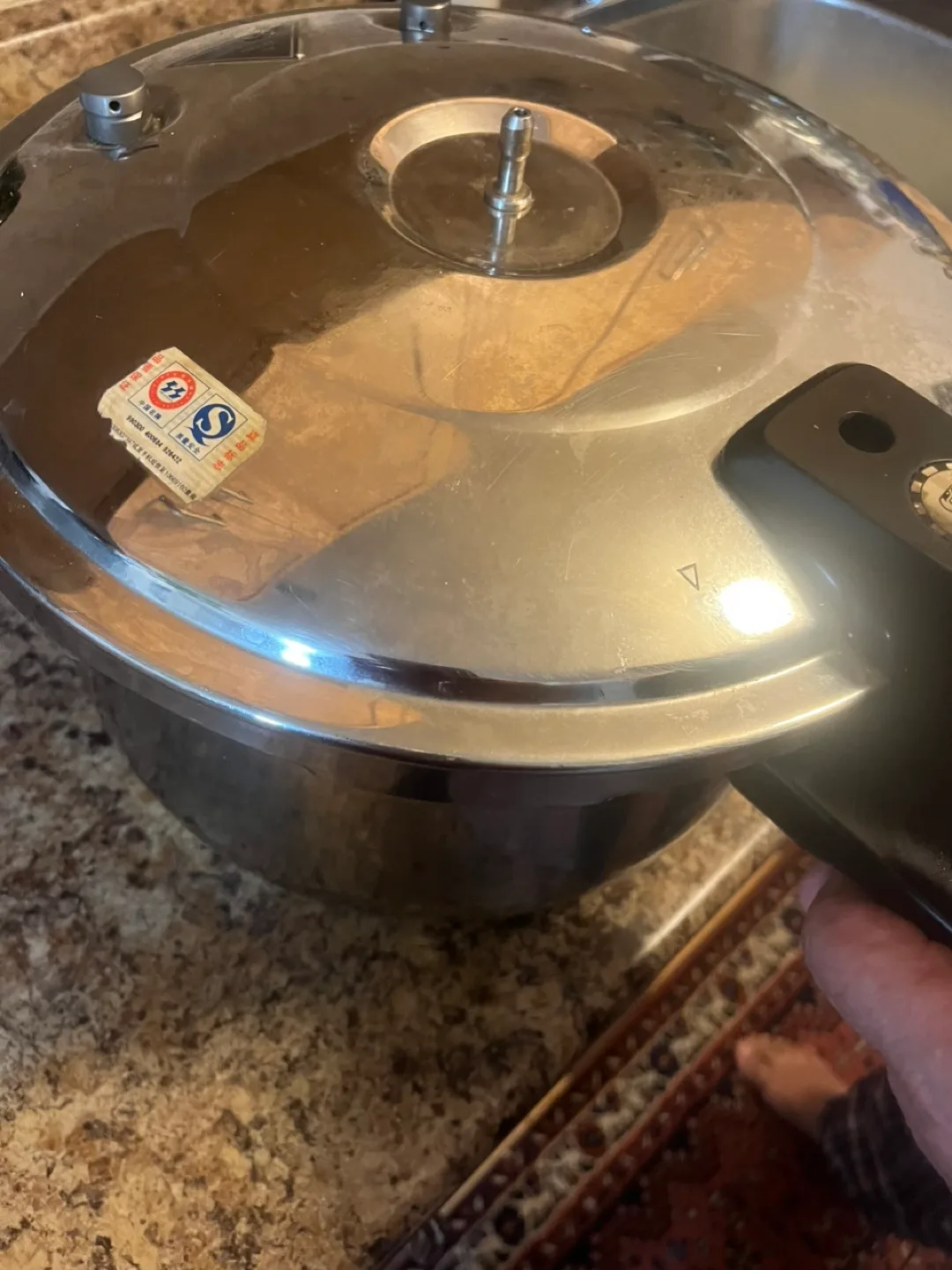 Vintage Stainless Steel Pressure Cooker image indicator(2)