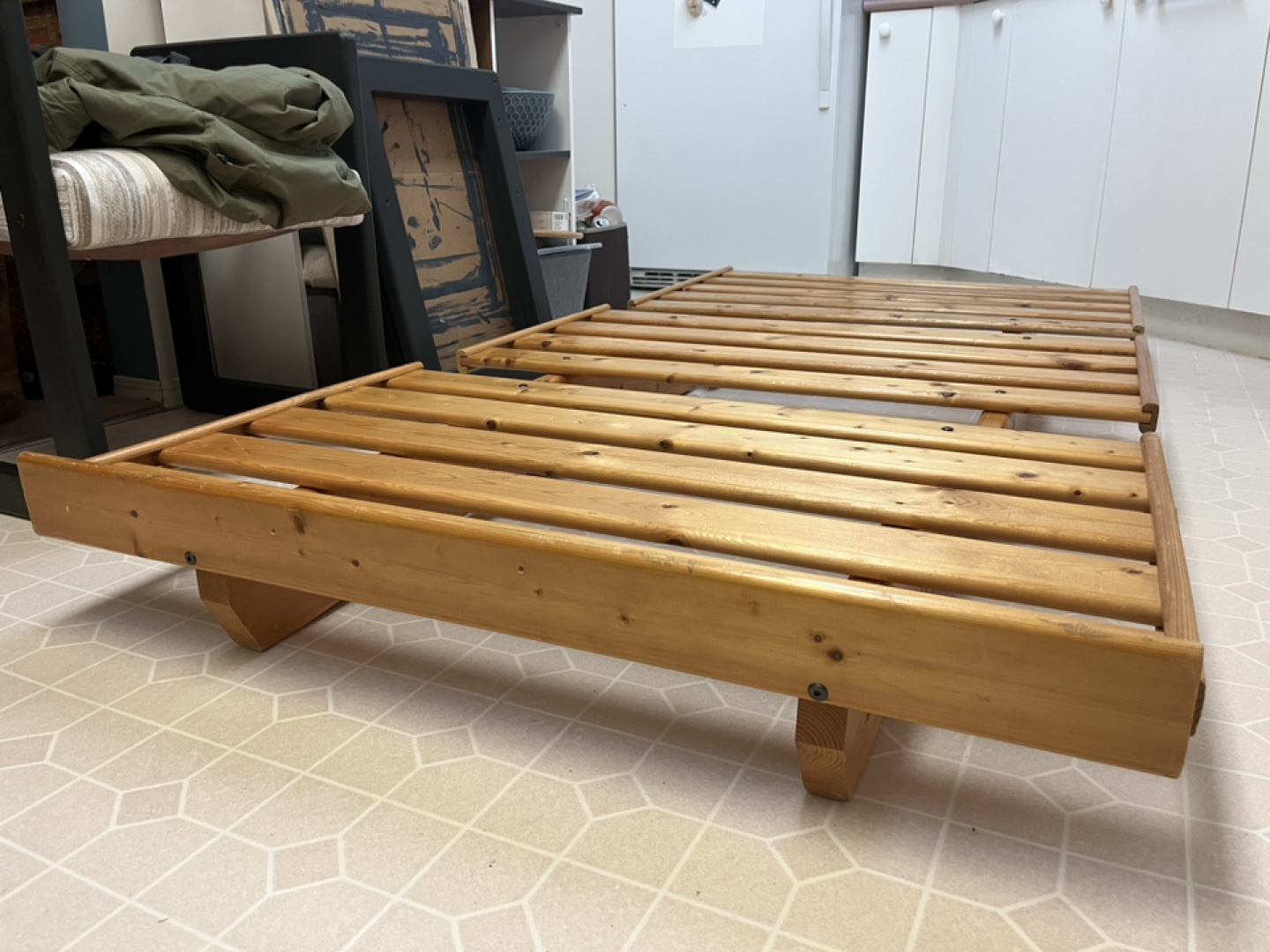 Wooden Futon Frame TWIN - photo 2