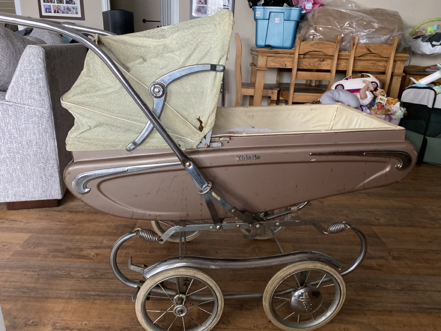 Vintage Thistle Pram