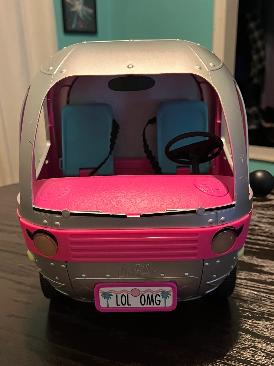 LOL Surprise OMG Camper Van Playset image indicator(6)