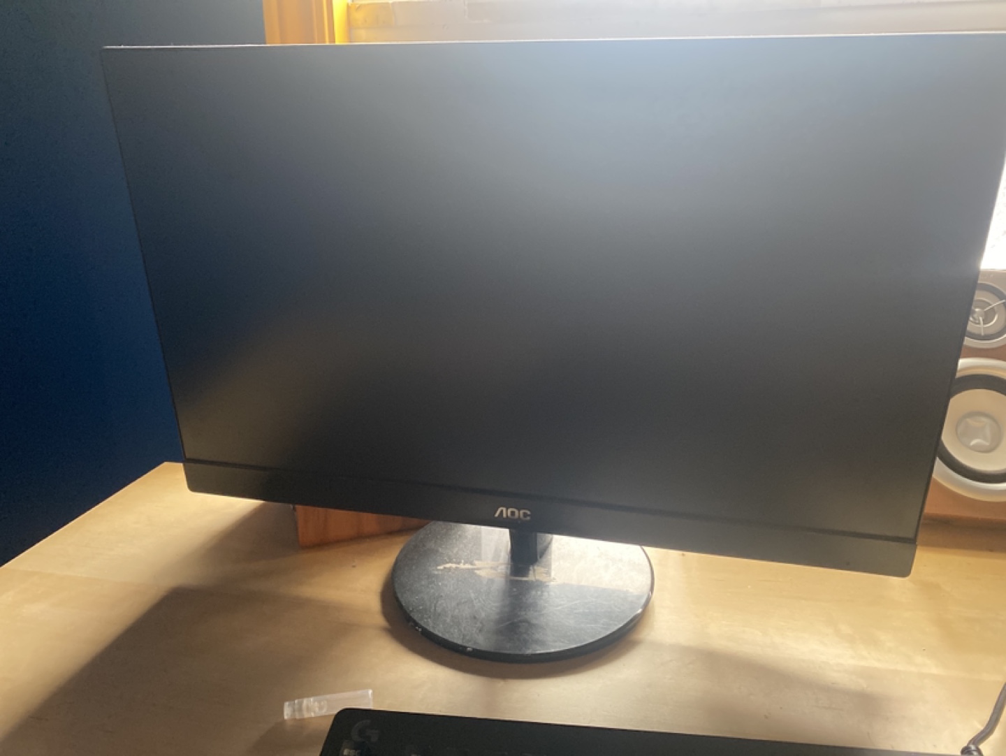 AOC led monitor