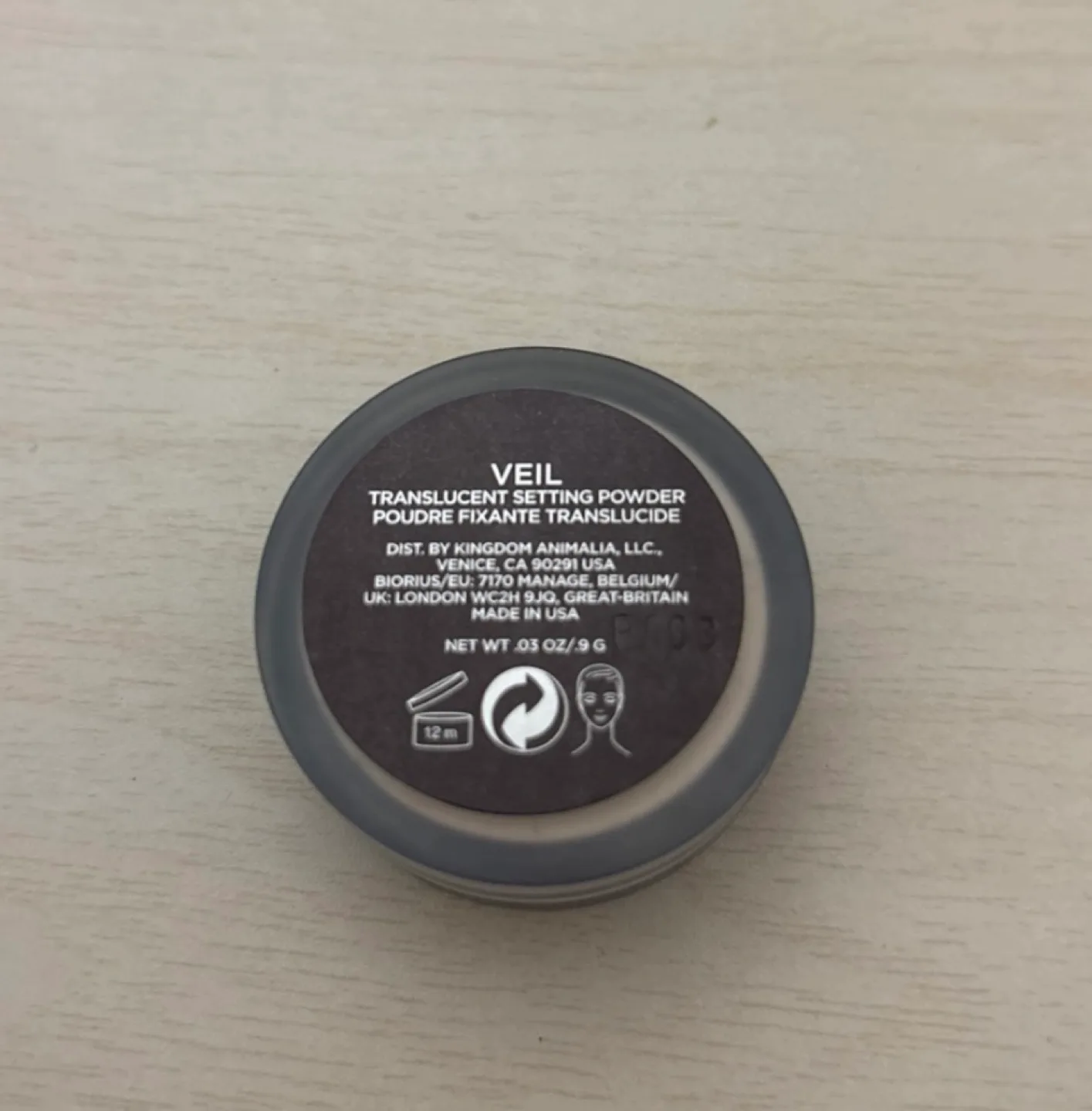 Hourglass Mini Veil™ Translucent Setting Powder image indicator(6)