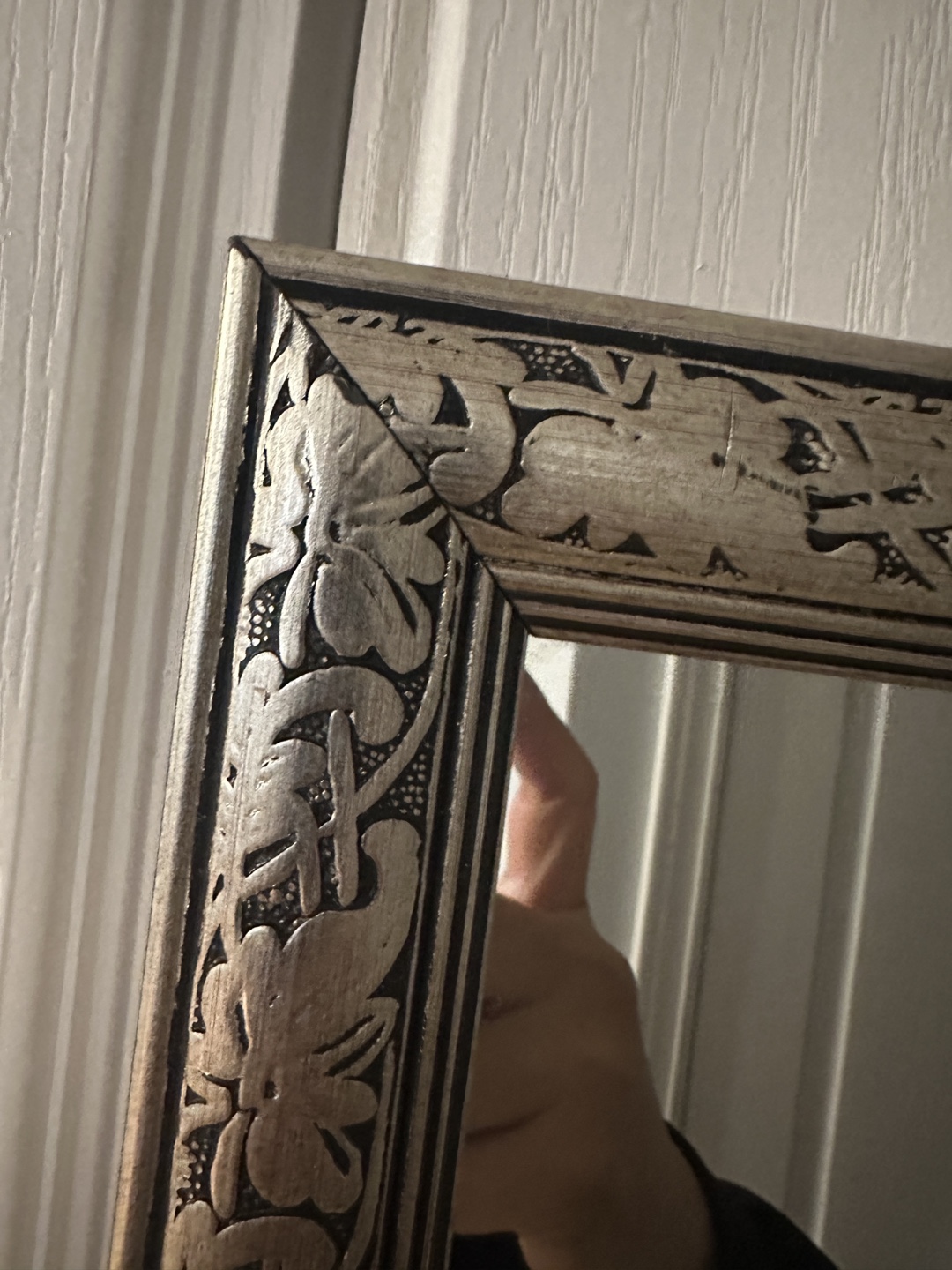 Over-the-door mirror with ornate frame - photo 5