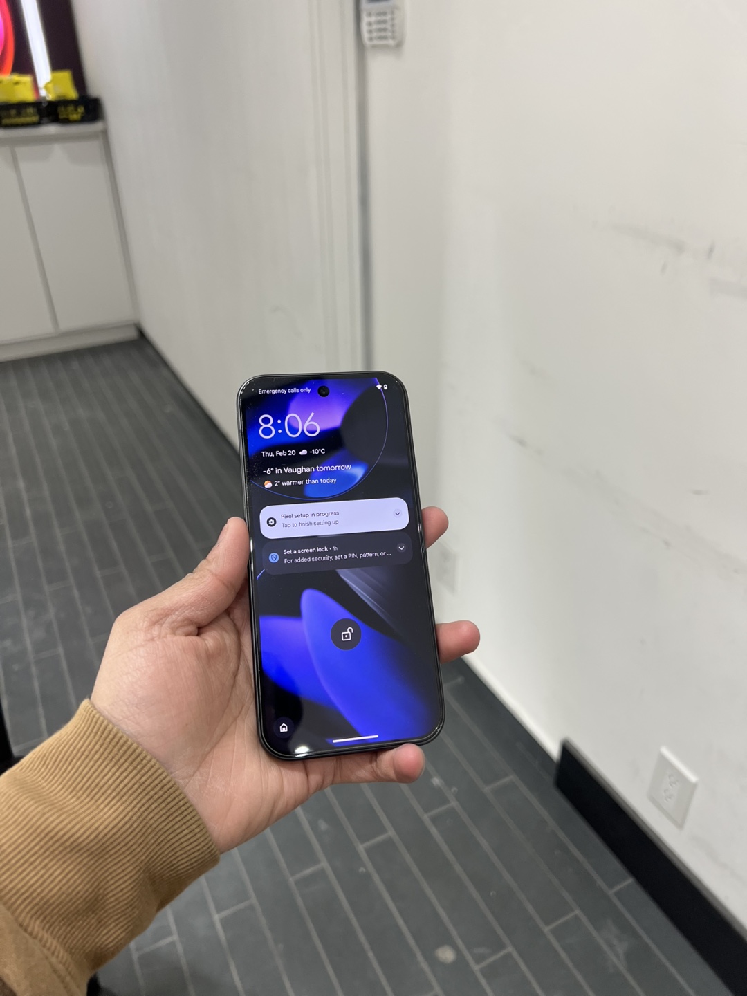 Google Pixel 9 (128 GB) - Obsidian with warranty - photo 2