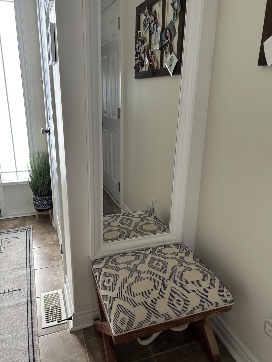 Stylish Blue and Cream Patterned Ottoman - photo 2
