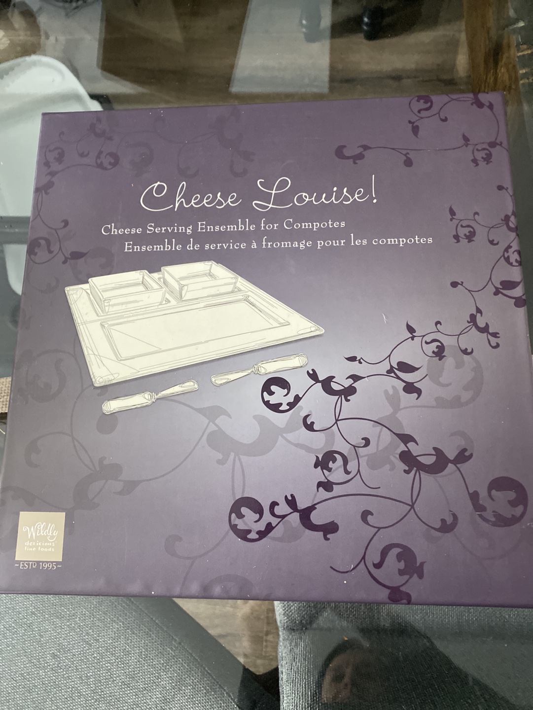 Cheese Louise! serving set
