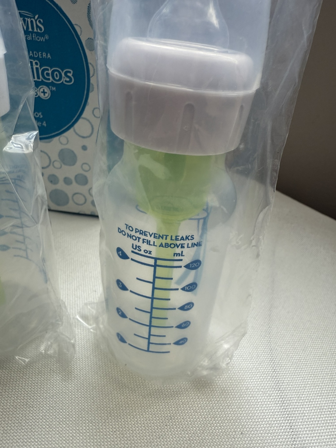 Dr Brown's Natural Flow Baby Bottles (4 pack) - New in Box - photo 3
