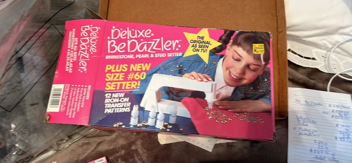 Vintage Deluxe BeDazzler Rhinestone & Stud Setter with Extras!