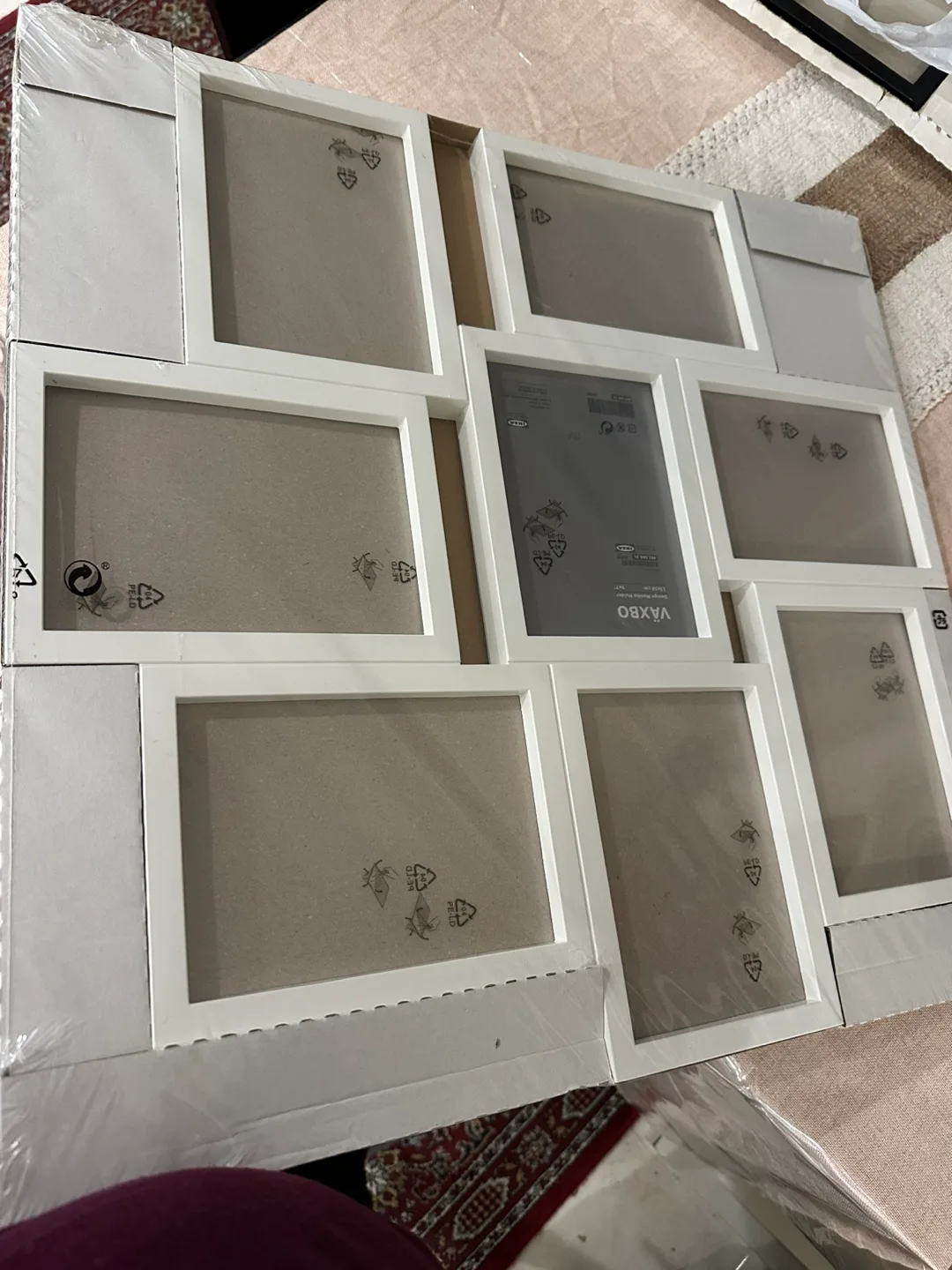 IKEA VAXBO Multi-Photo Frame image indicator(2)