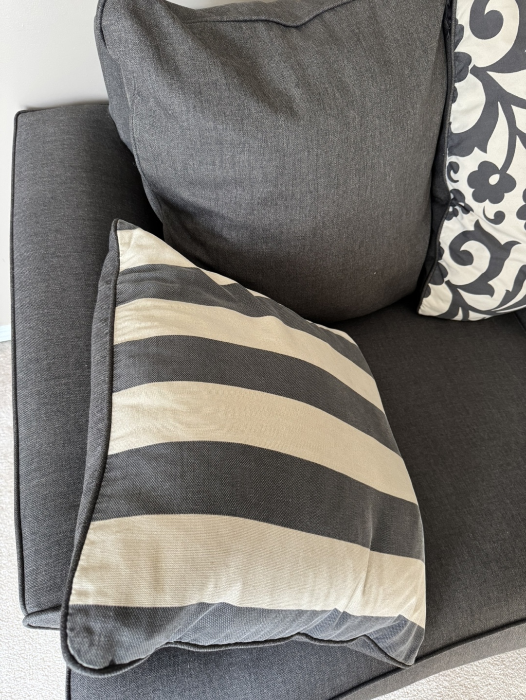 Dark Grey Sofa Set - photo 2