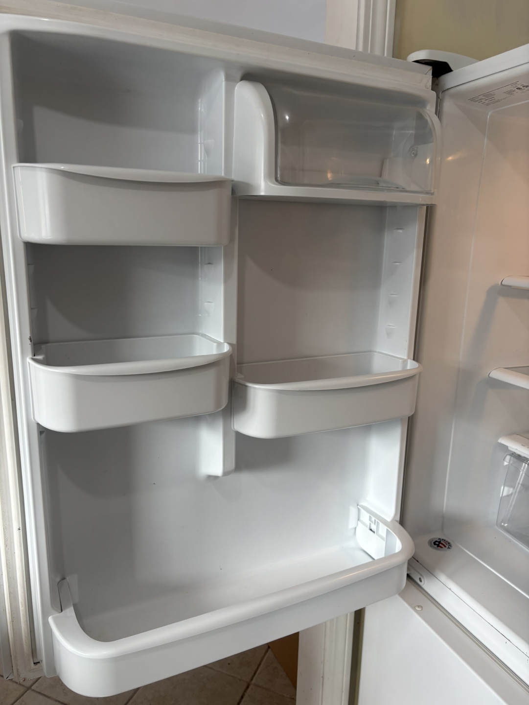 White Bottom-Freezer Refrigerator - photo 5