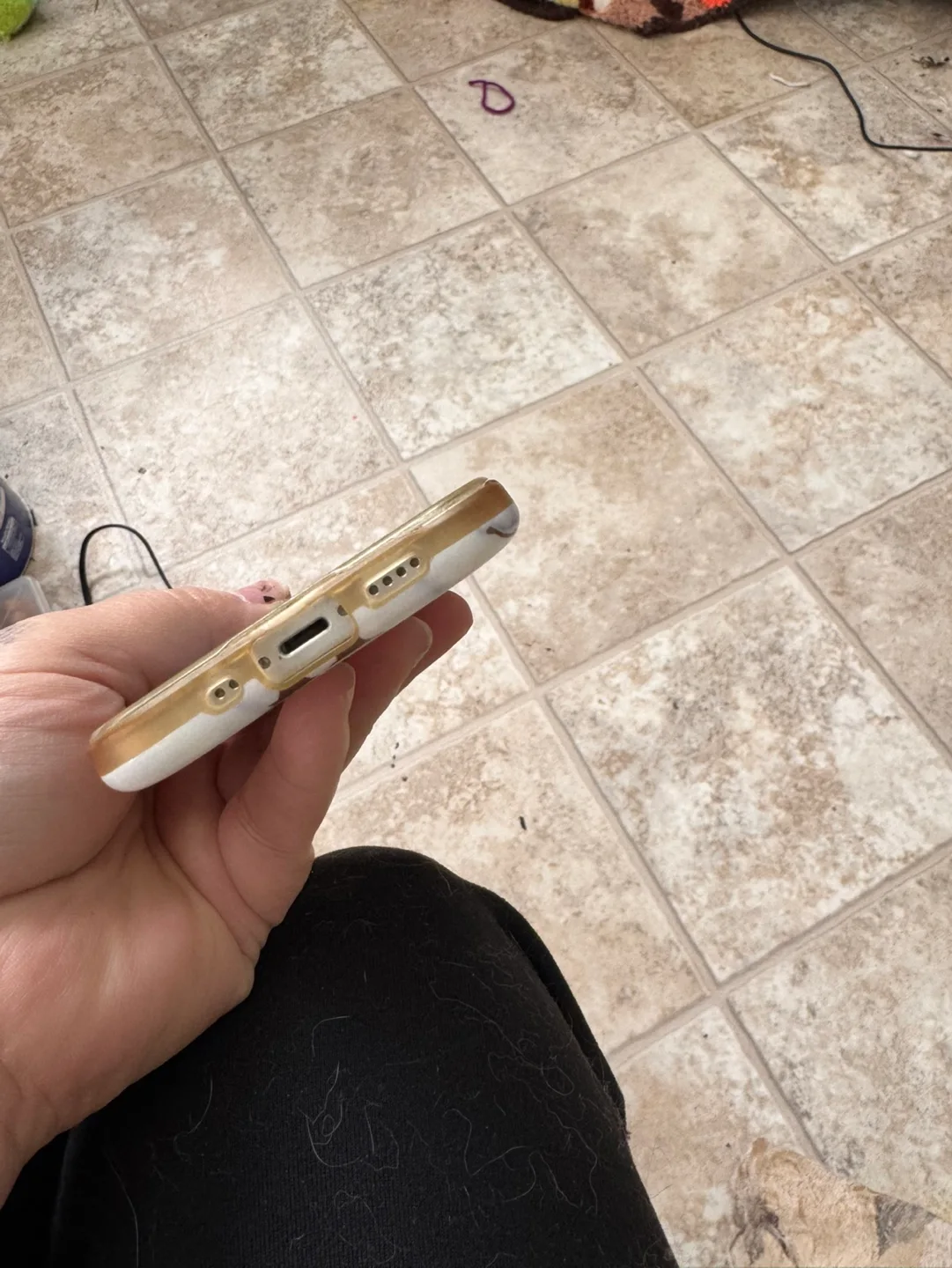 iPhone 12 mini White 64GB image indicator(9)