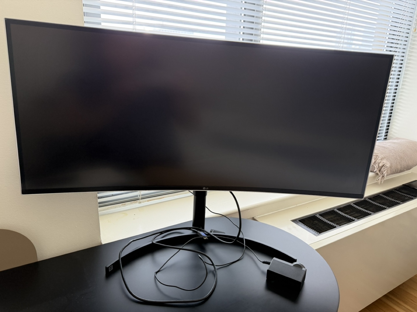 LG 38-Inch Ultrawide Curved Monitor