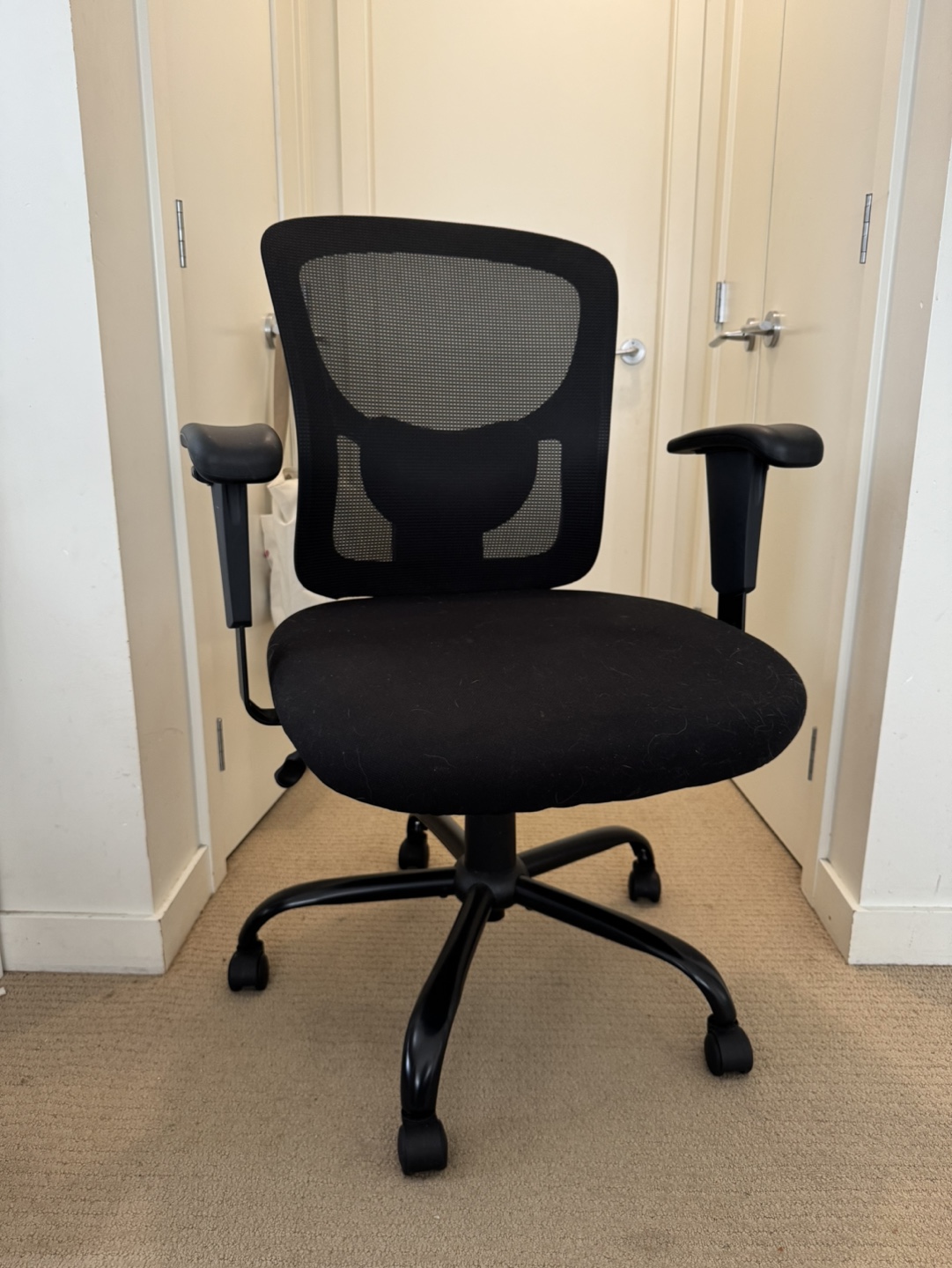 Black Mesh Office Chair