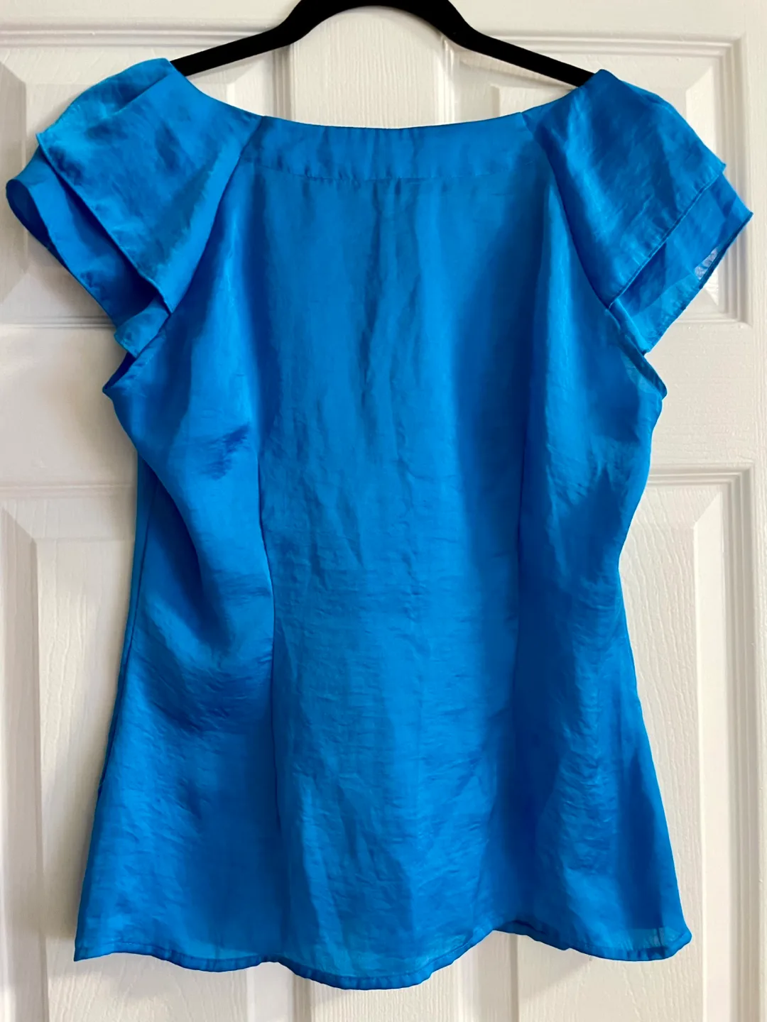 Violet & Claire Blue Satin Blouse Size Small image indicator(2)