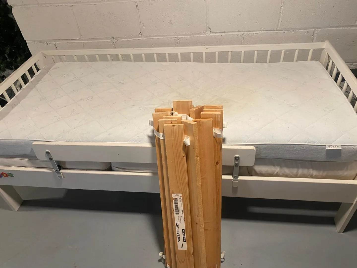 IKEA kids Bed with Mattress and Guard Rails image indicator(2)