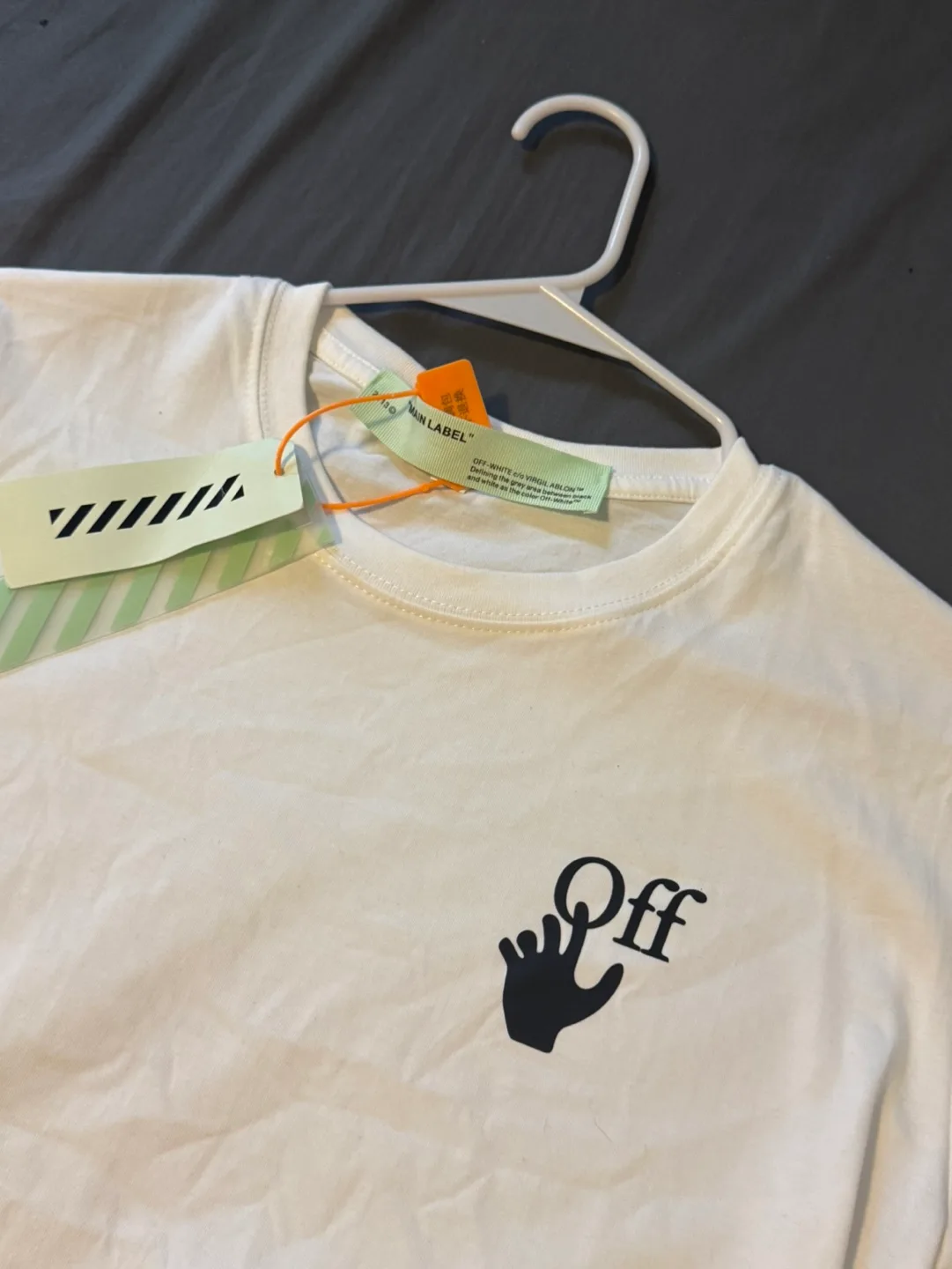 Off-White T-Shirt image indicator(2)