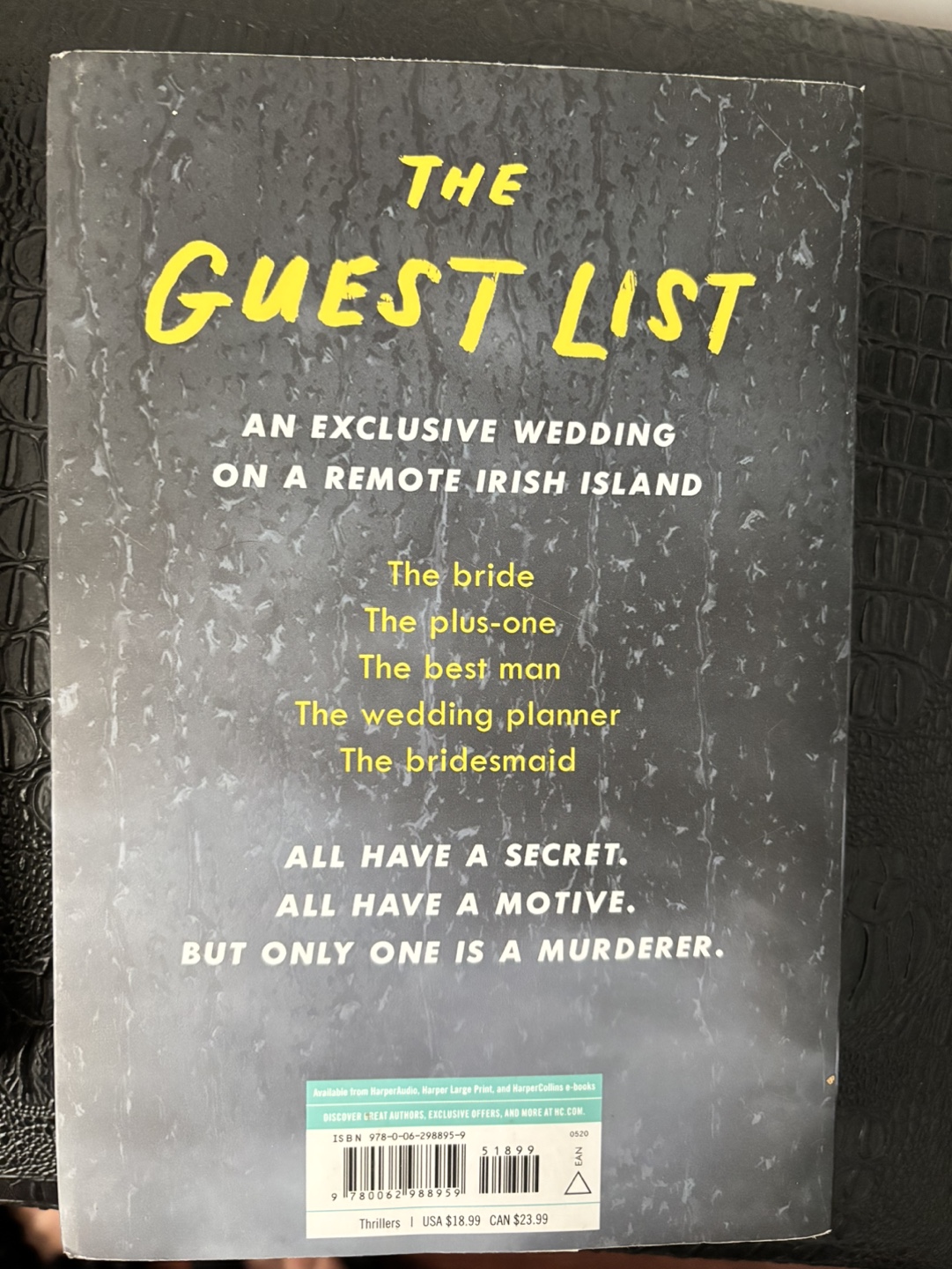 Lucy Foley Thrillers: The Guest List & The Paris Apartment - photo 3