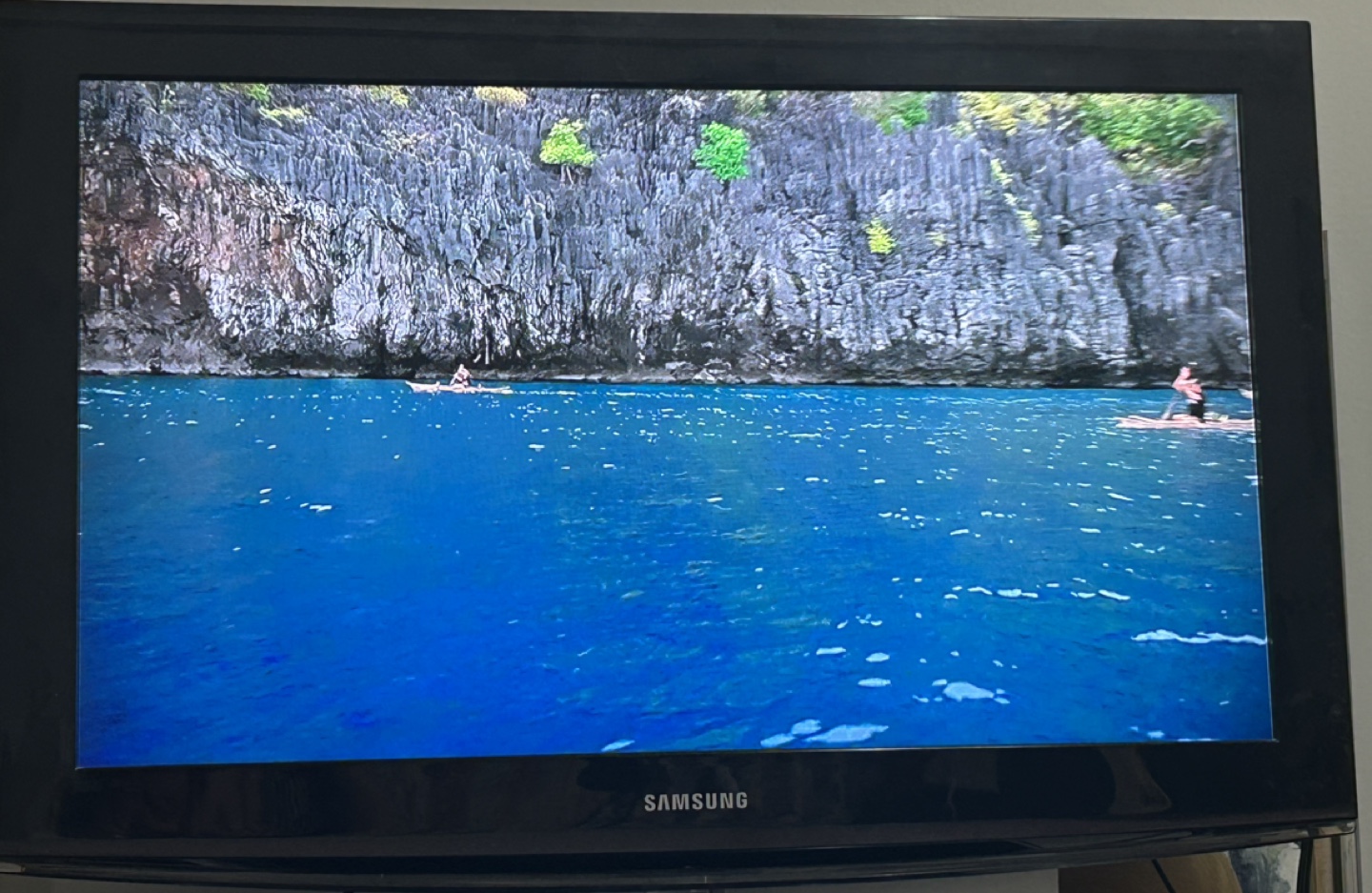 Samsung Television -  Excellent Condition